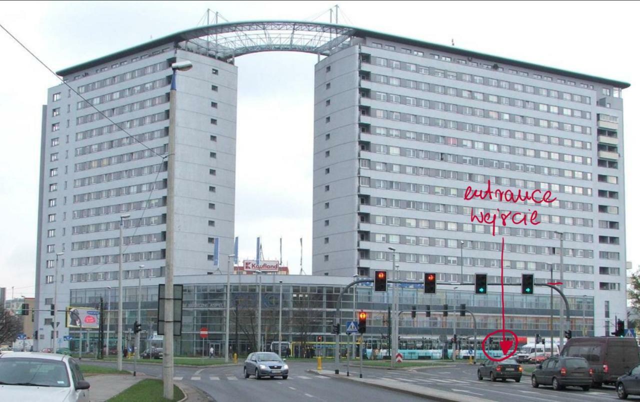 Sunny 1 Room Apartment With The View Over Cracow Krakow Luaran gambar