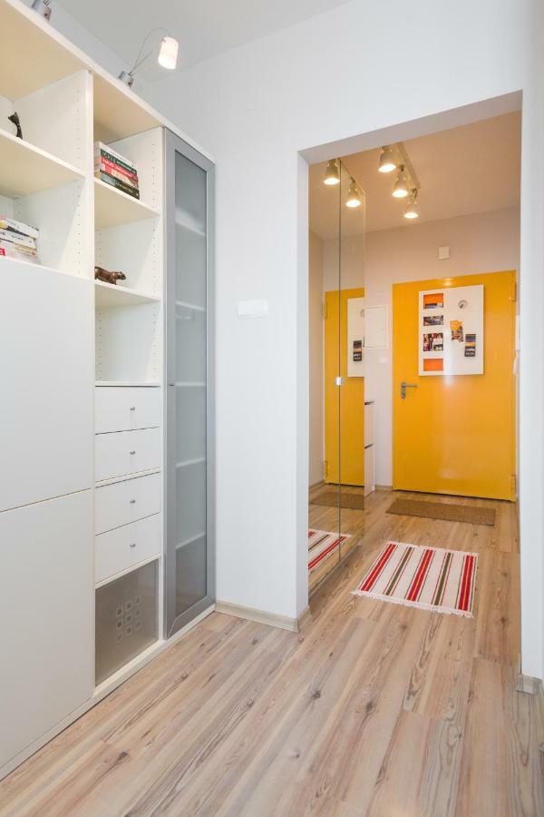 Sunny 1 Room Apartment With The View Over Cracow Krakow Luaran gambar