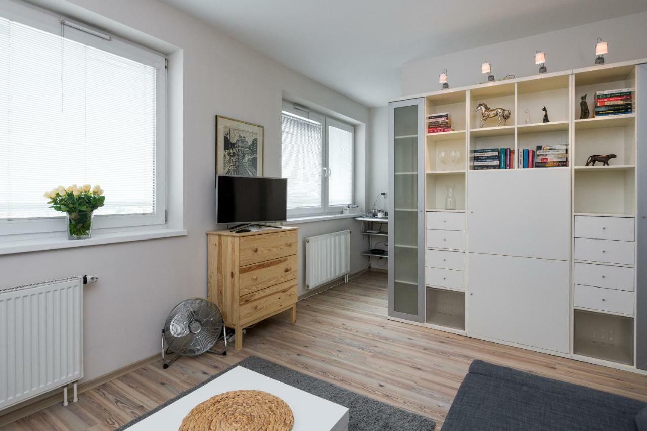 Sunny 1 Room Apartment With The View Over Cracow Krakow Luaran gambar
